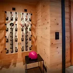 Julena - Ovo Network 木屋 通内
