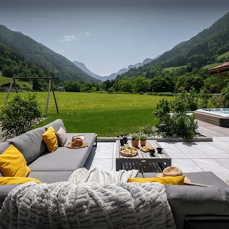 Chalet Julena - Ovo Network *